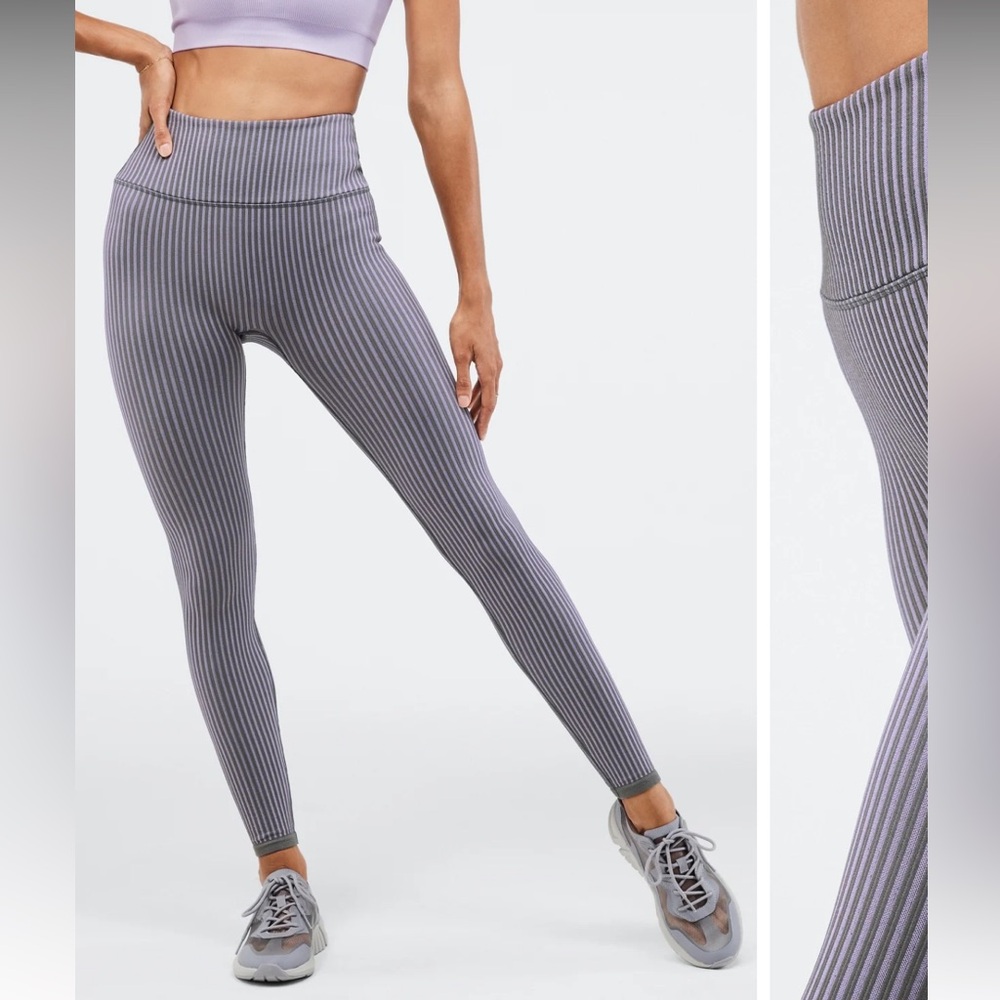 Blue Ribbed Leggings - Picture 7 of 7